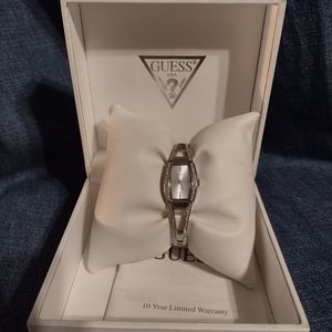 Ladies Guess watch with Swarovski crystals